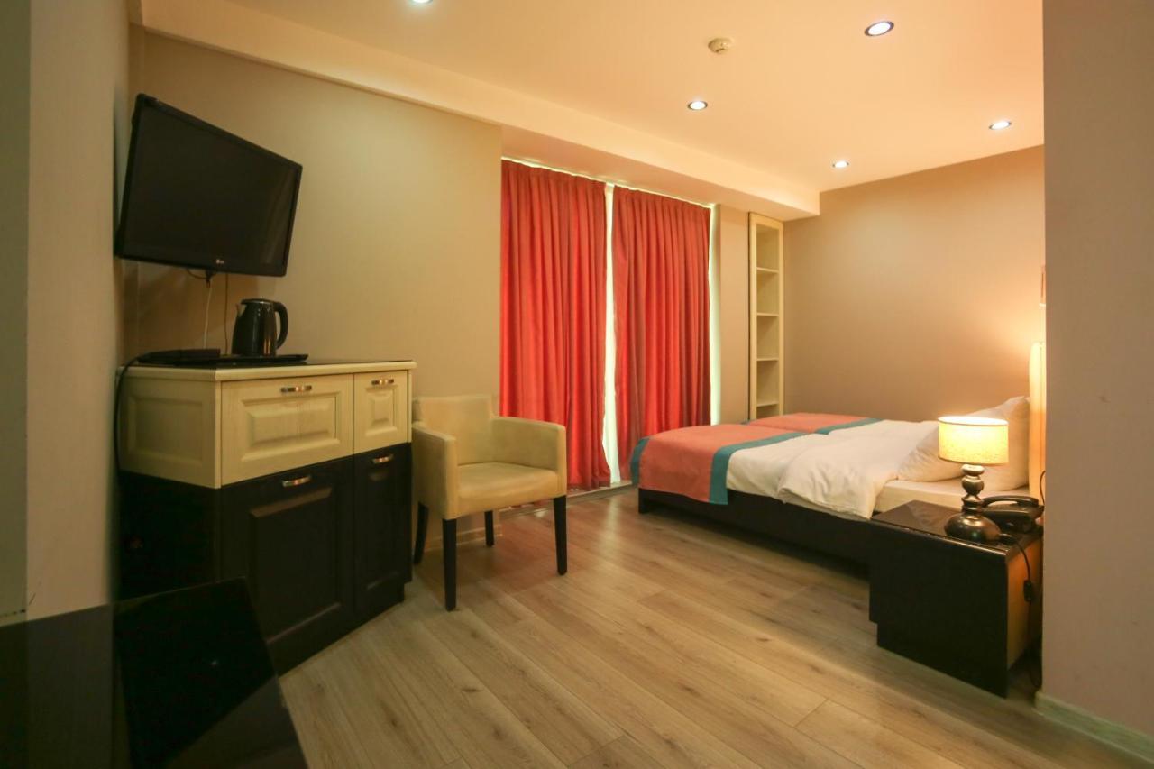 Dolabauri Hotel Tbilisi Exteriör bild