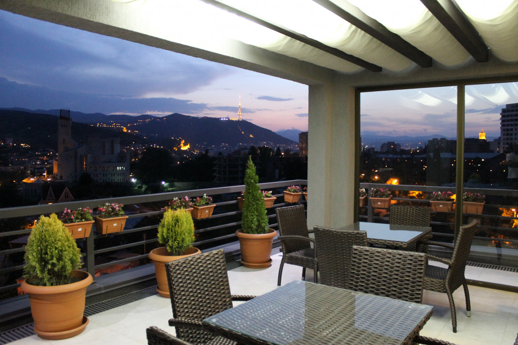Dolabauri Hotel Tbilisi Exteriör bild