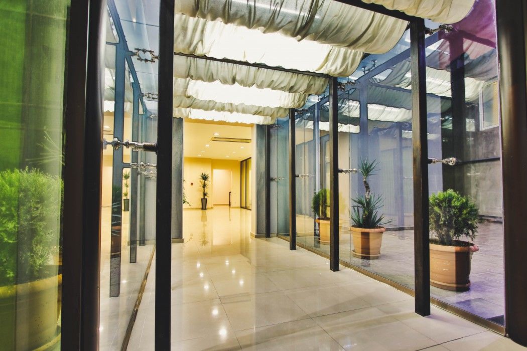 Dolabauri Hotel Tbilisi Exteriör bild