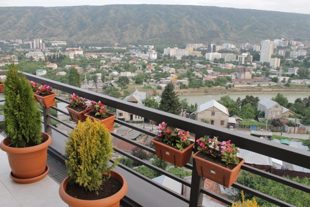 Dolabauri Hotel Tbilisi Exteriör bild